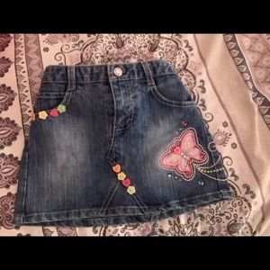 Girls skirt